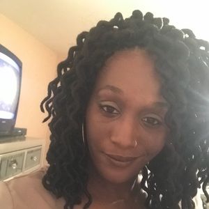 Meet your Posher, Diane